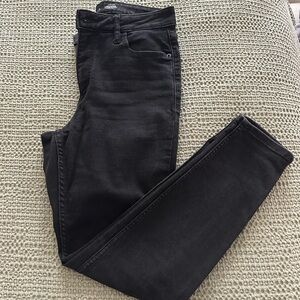 Old Navy High Waisted Black Rockstar Skinny Jeans - 8 Short